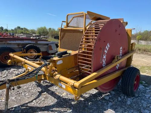HAYBUSTER 3106 used for sale - photo 1